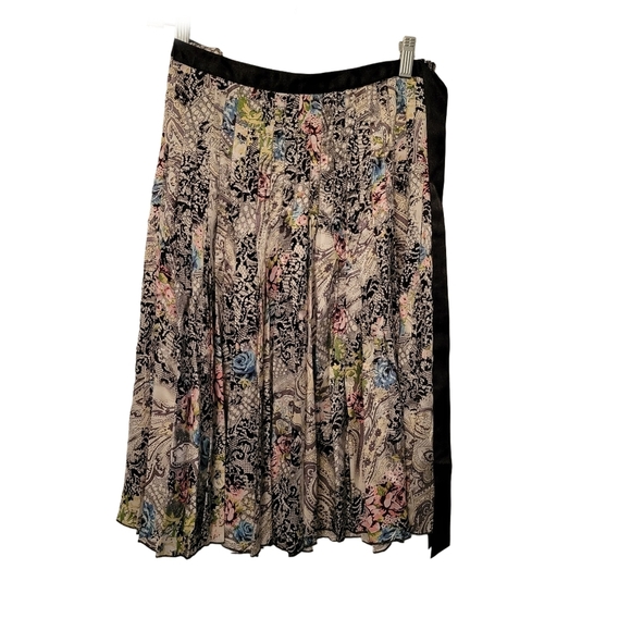 Kenzie 100% Silk Pleated Skirt Floral Paisley Print, Size 10 Festival Boho Chic - Picture 1 of 9